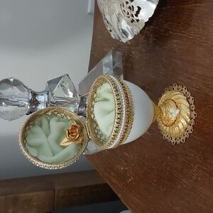 Elegant Gold and White Decorative Egg